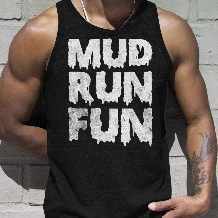 Mud Run Fun Tank Top Geschenke für Ihn