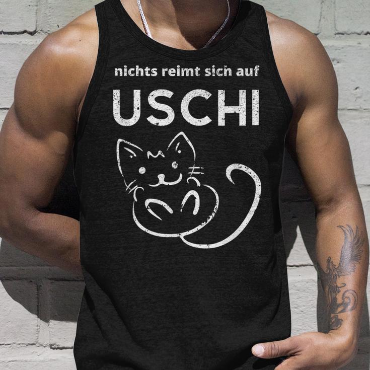 With Nichts Reimt Sich Auf Uschi Slogan With Cat Grunge Tank Top Geschenke für Ihn