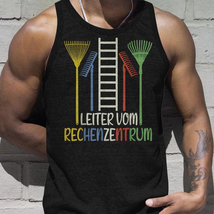 Rechenzentrum Garden Tools Rake Ladder Garden Tank Top Geschenke für Ihn