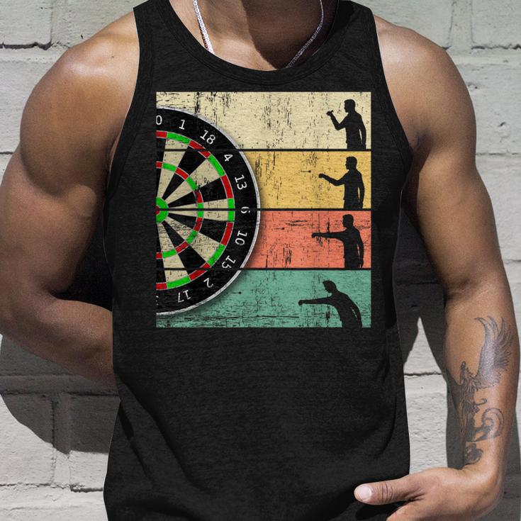 Retro Dart For Dart Game Tank Top Geschenke für Ihn