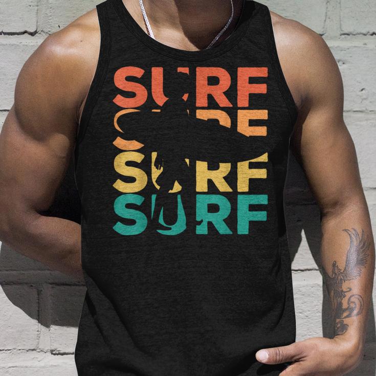 Retrointage Surfing For Surfer And Wave Rider Tank Top Geschenke für Ihn