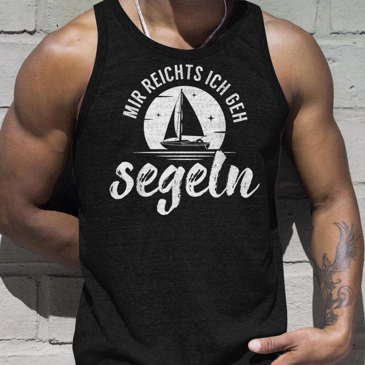 Sailing Boat Skipper I Go Sailing Skipper Tank Top Geschenke für Ihn