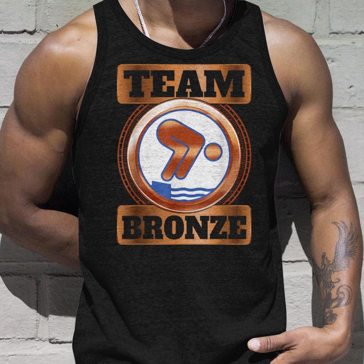 Swimming Badge Bronze Swimmer S Tank Top Geschenke für Ihn