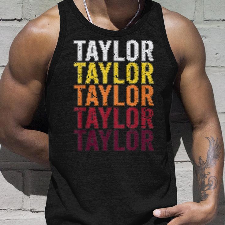 Taylor Retro Wordmark Patternintage Style Tank Top Geschenke für Ihn