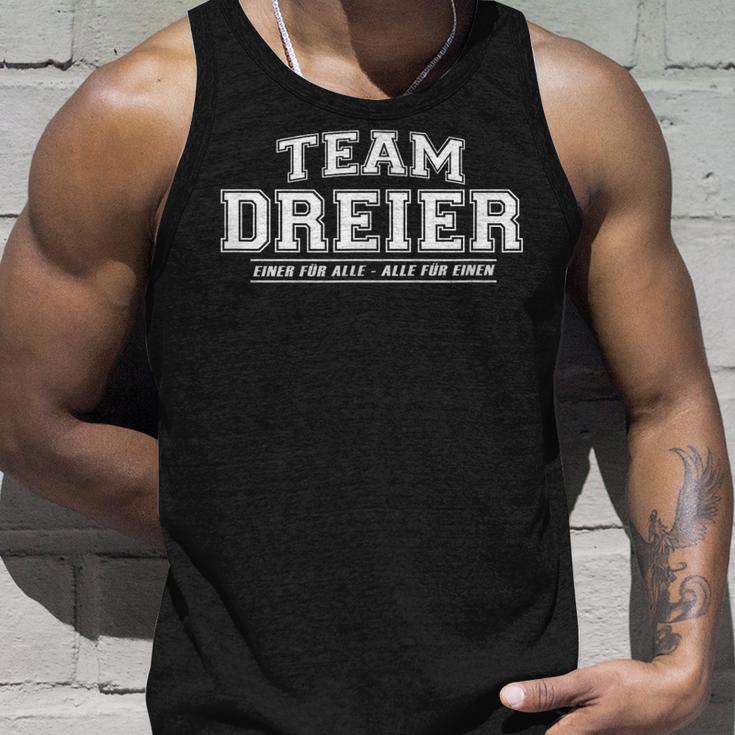 Team Dreier Proud Family Surname Tank Top Geschenke für Ihn