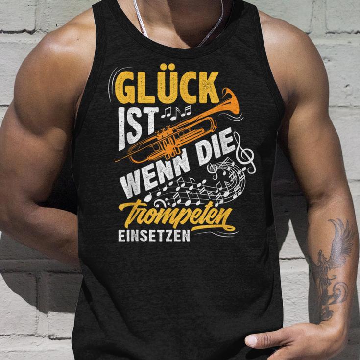 Trumpet Glück Ist Wenn Die Trumpeten Einsetzetz Tank Top Geschenke für Ihn