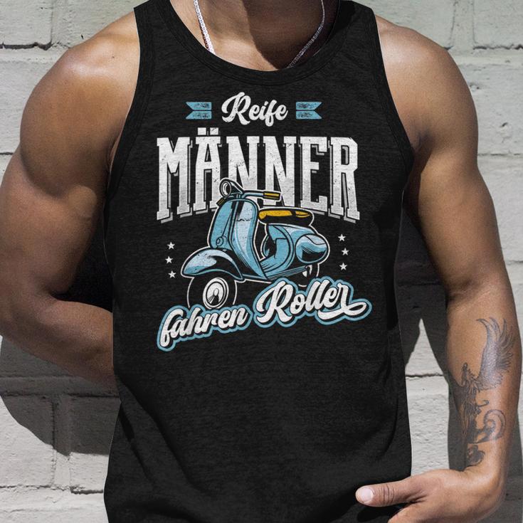 Tyre Driving Scooter Moped S Tank Top Geschenke für Ihn