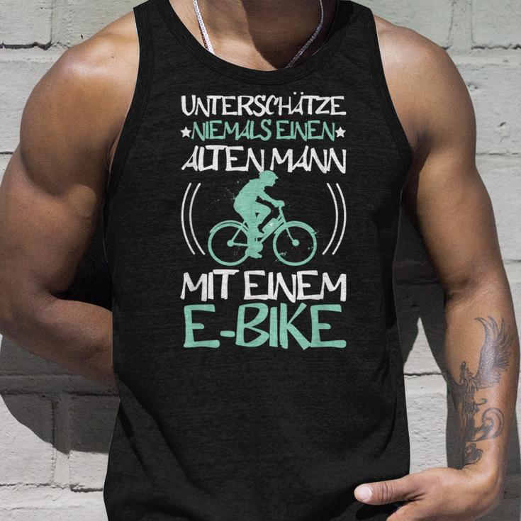 Unterschätze Niemals Alten Mann Mit Ebike Bicycle Cyclist Tank Top Geschenke für Ihn