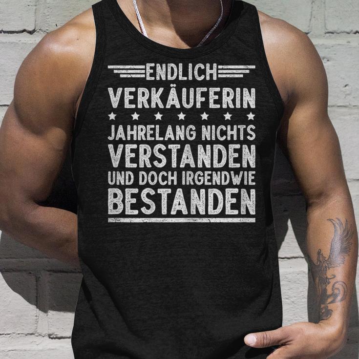 Verkäuferin Prüfung Ausbildung Bestanden Tank Top Geschenke für Ihn