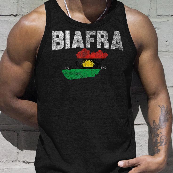 Vintage Biafra Flag Biafra Card Biafra Est 1967 Tank Top Geschenke für Ihn