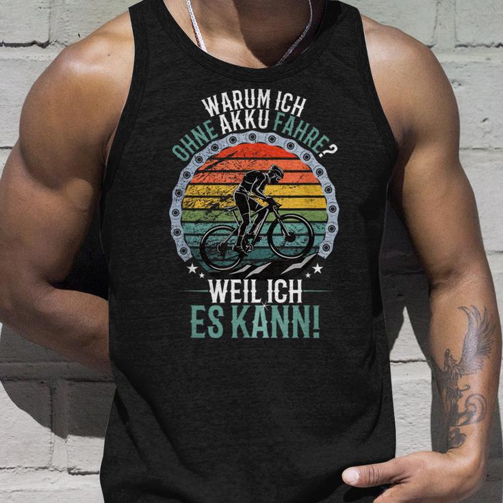 Warum Ich Ohne Akku Fahre Weil Ich Es Kann Retro Bicycle Tank Top Geschenke für Ihn