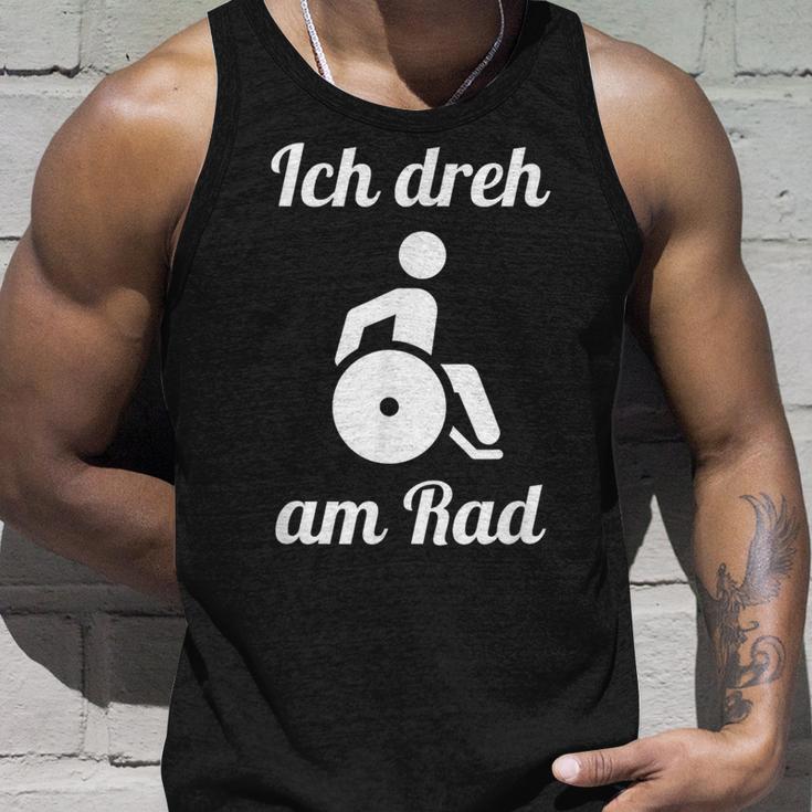 Wheelchair Driver Ich Dreh Am Rad Slogan Wheelchair Tank Top Geschenke für Ihn