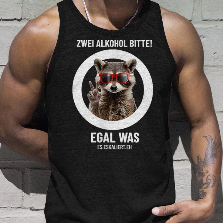 Zwei Alkohol Bitte Egal Was Es Escaliert Eh Tank Top Geschenke für Ihn