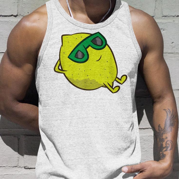 Lemon Summer Fruit Sunglasses On Lemon Tank Top Geschenke für Ihn