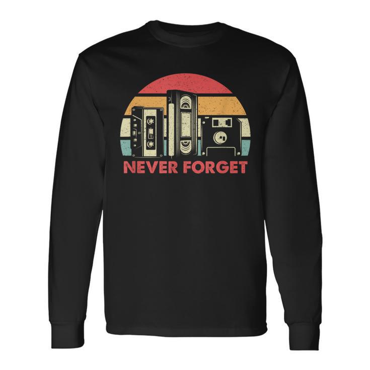 Never Forget Cool Retro Floppy Diskhs And Cassette Tapes Langarmshirts Geschenkideen