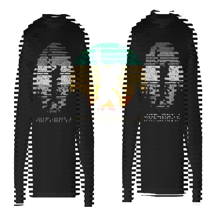 Mount Lemmon Az Usa Sasquatch Peace Sign Bigfoot Long Sleeve T-Shirt Gifts ideas