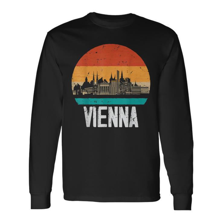 Vienna Austria Retrointage Sunset Skylineienna Langarmshirts Geschenkideen