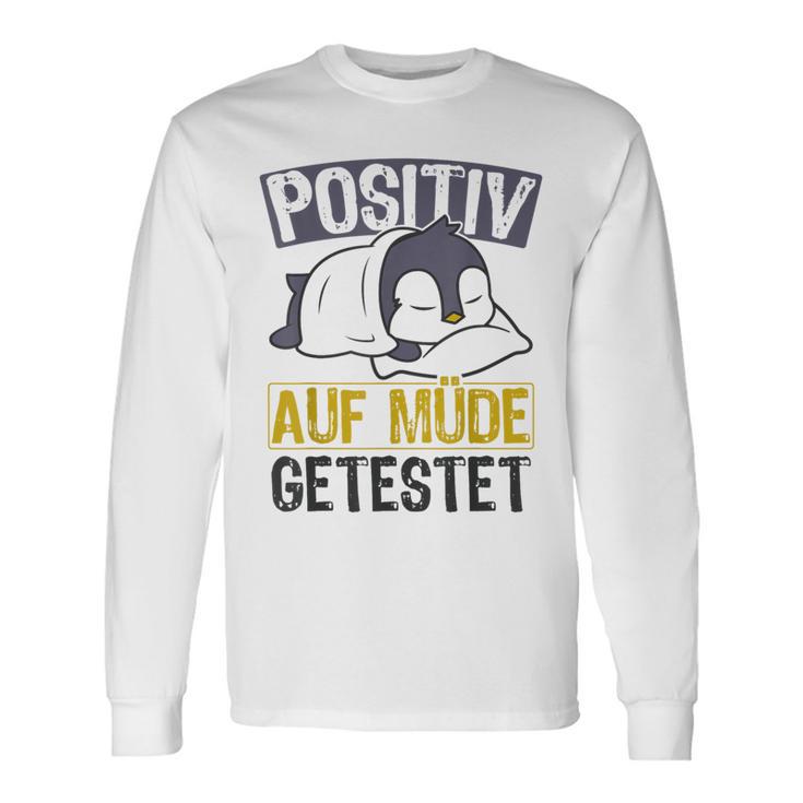 Positiv Auf Müde Getestet Cute Penguin Sleep S Langarmshirts Geschenkideen