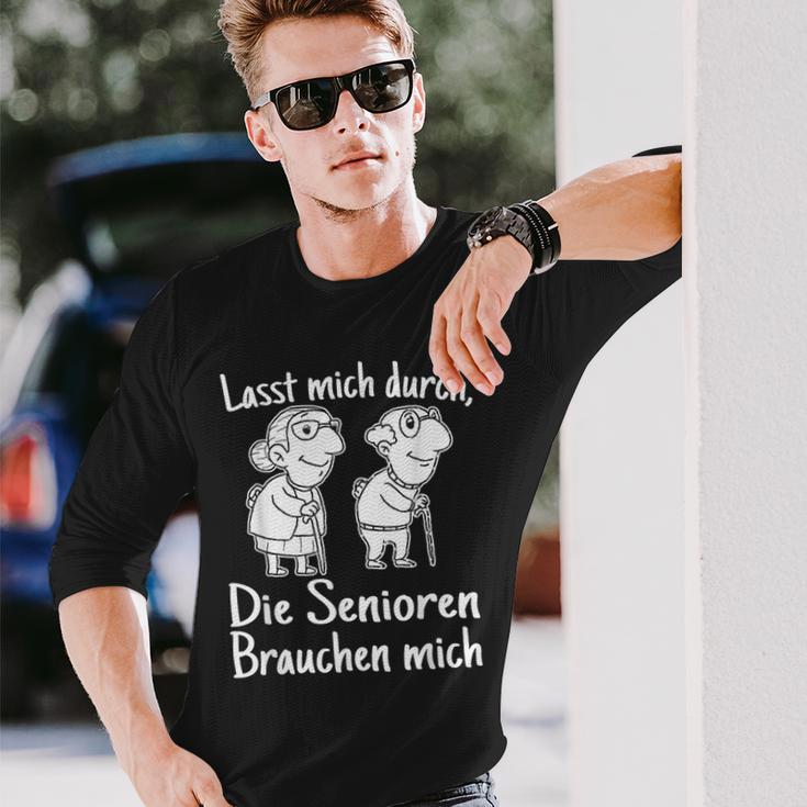 Altenpfleger I Lasst Mich Durch Die Senioren Brauchen Mich Langarmshirts Geschenke für Ihn