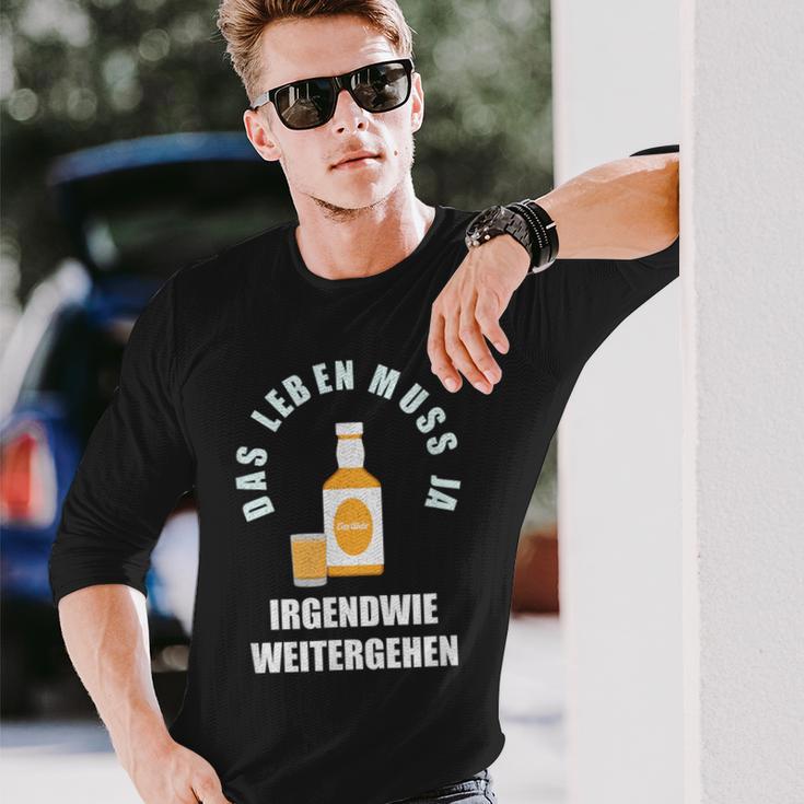 Das Leben Muss Ja Irgendwie Weiter Gehen Egg Liqueur Optimist Langarmshirts Geschenke für Ihn