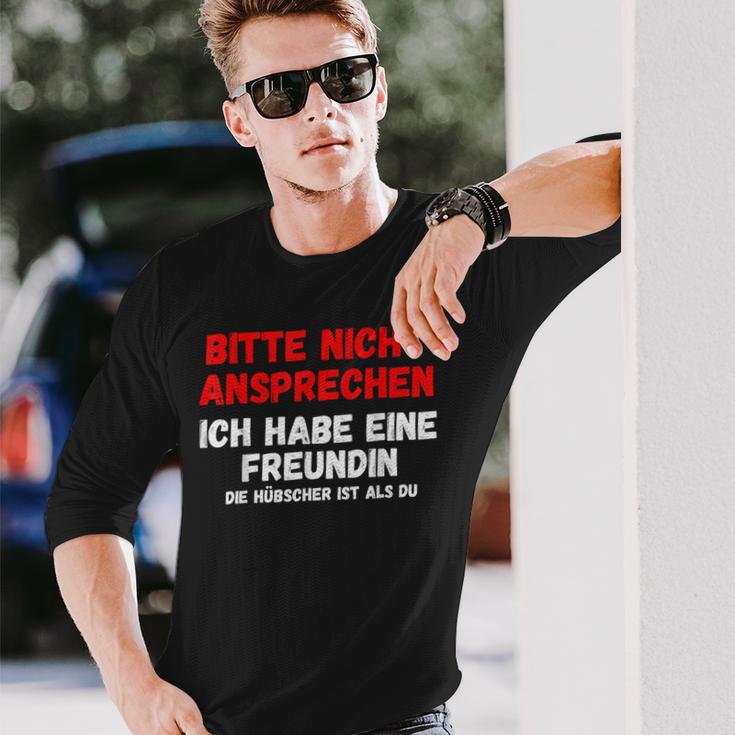 Nicht Ansprechen Ich Habe Eine Freundin Langarmshirts Geschenke für Ihn