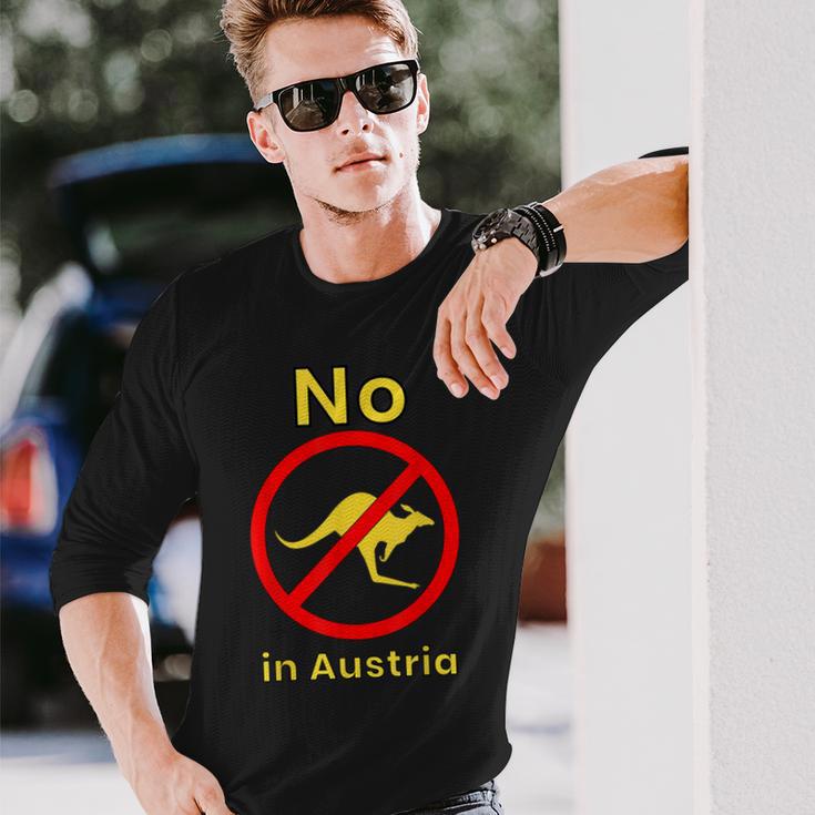 No Kangaroo In Austria No Kangaroo In Austria Langarmshirts Geschenke für Ihn