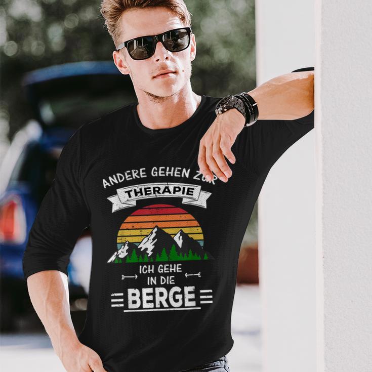 Others Go To Therapie Ich Gehe In Die Berge Langarmshirts Geschenke für Ihn