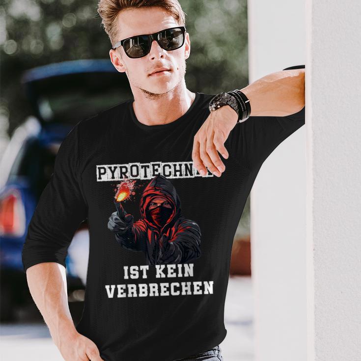 Pyrotechnik Ist Keinerbrechen Football Ultra Langarmshirts Geschenke für Ihn