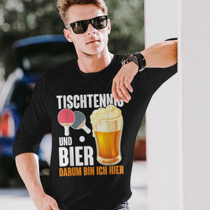 Tischtennis Und Bier Darum Bin Ich Hier Slogan Alcohol Langarmshirts Geschenke für Ihn