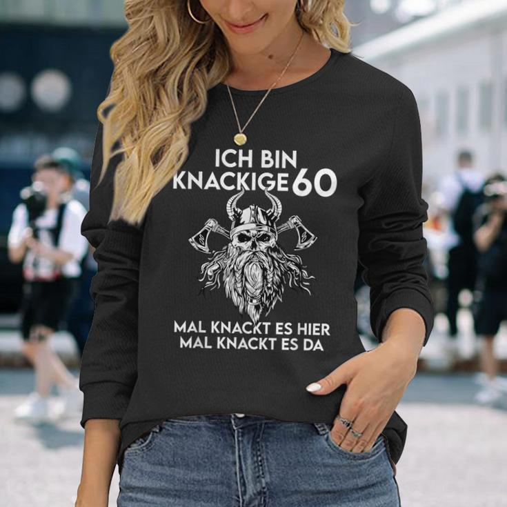 60Th Birthday Man Endlich 60 Jahre Knackige 60 Langarmshirts Geschenke für Sie