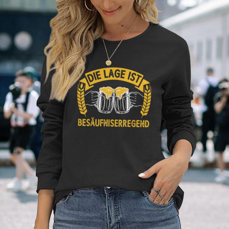 Die Lage Ist Besäufniserregend Sauf Bier German Langarmshirts Geschenke für Sie