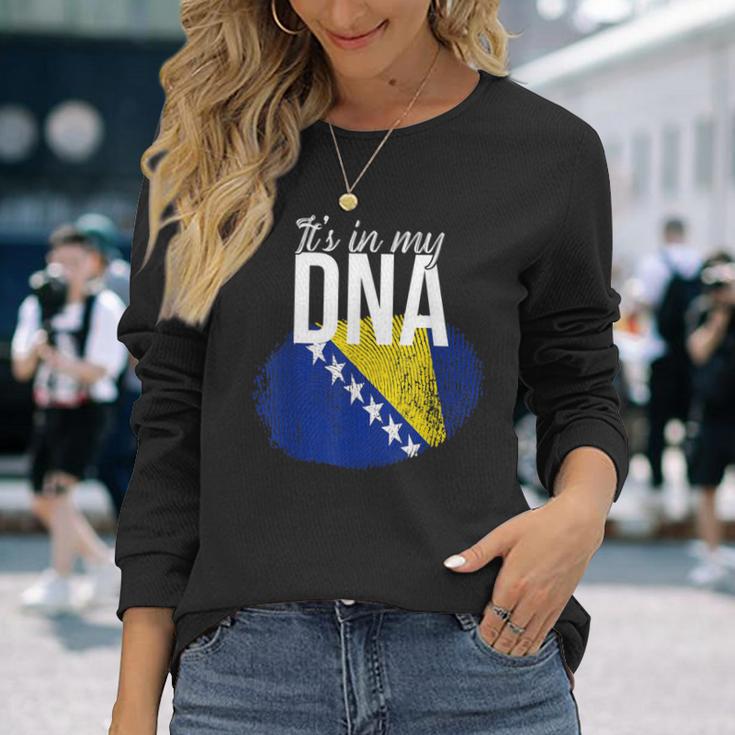 Es Ist In Meiner Dna Bosnier Bosnia Origin Genetics Langarmshirts Geschenke für Sie