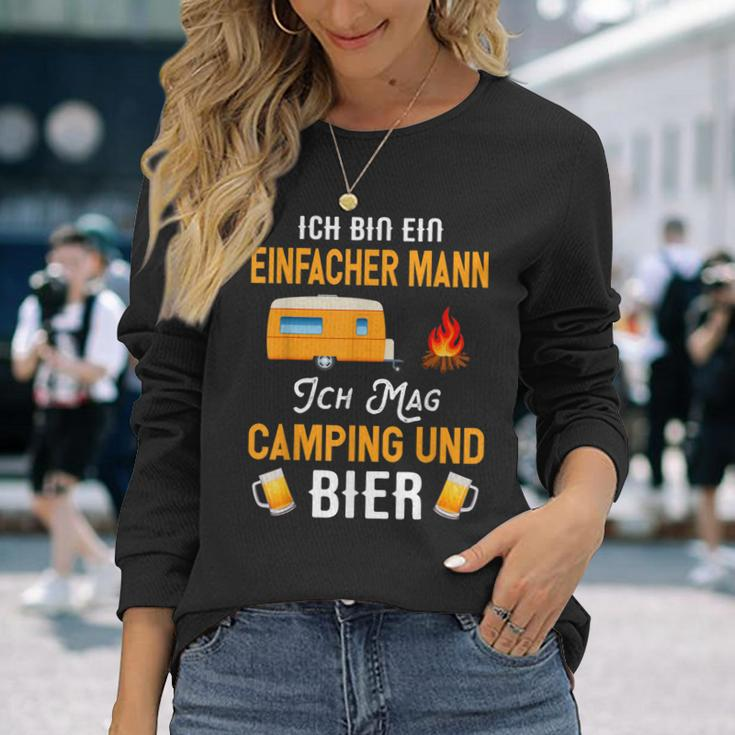 Ich Bin Ein Einfach Mann Ich Mag Camping Und Bier Langarmshirts Geschenke für Sie