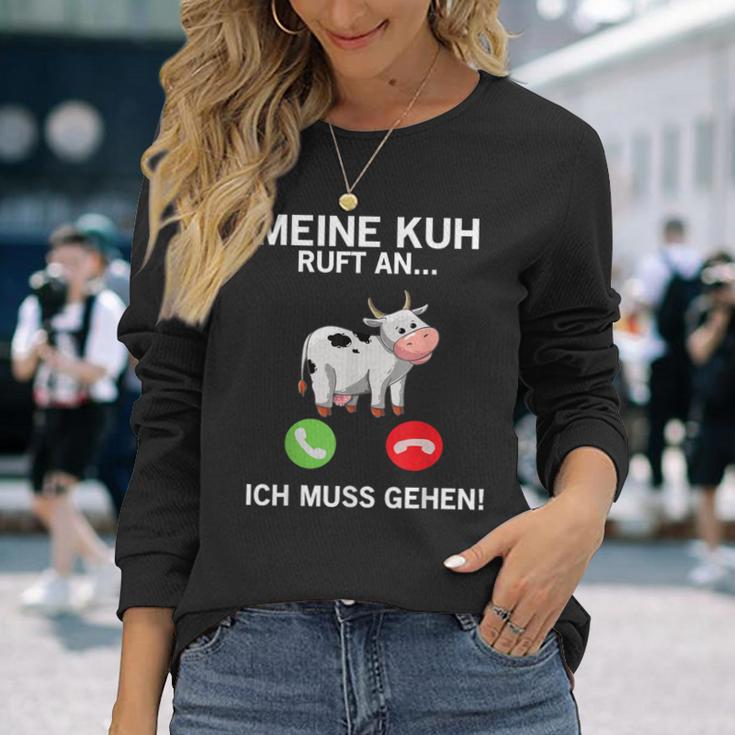 Kuh Ruft An Ich Muss Gehen Langarmshirts Geschenke für Sie