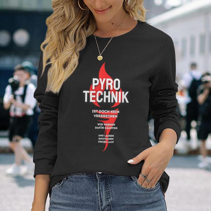 Pyrotechnik Ist Doch Keinerbrechen Fackel German Meme Langarmshirts Geschenke für Sie