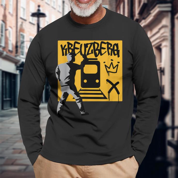 Berlin Kreuzberg Friedrichshain District Graffiti Crown U-Bahn Langarmshirts Geschenke für alte Männer