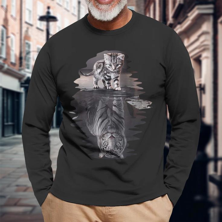 Cute Cat Reflecting Strong Tiger Langarmshirts Geschenke für alte Männer