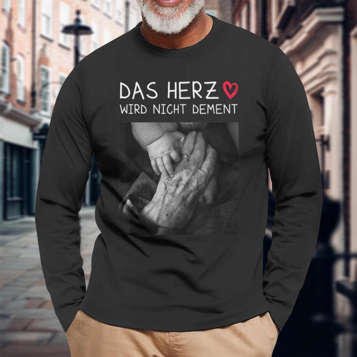 Das Herz Wird Nicht Dement S Langarmshirts Geschenke für alte Männer