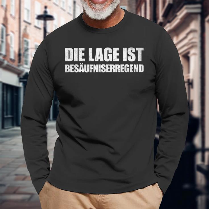 Die Lage Ist Besäufniserregend Sayings Langarmshirts Geschenke für alte Männer