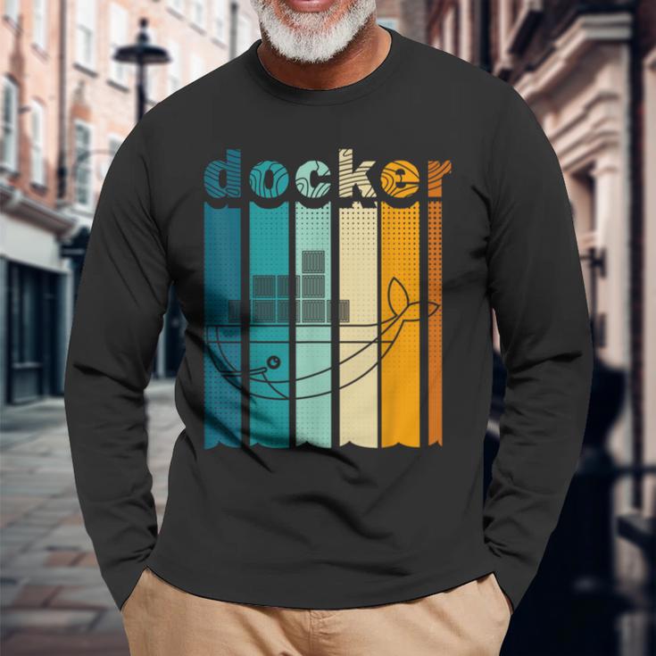 Docker Linux Devops Programming Coding Retro Computer Scientist Langarmshirts Geschenke für alte Männer