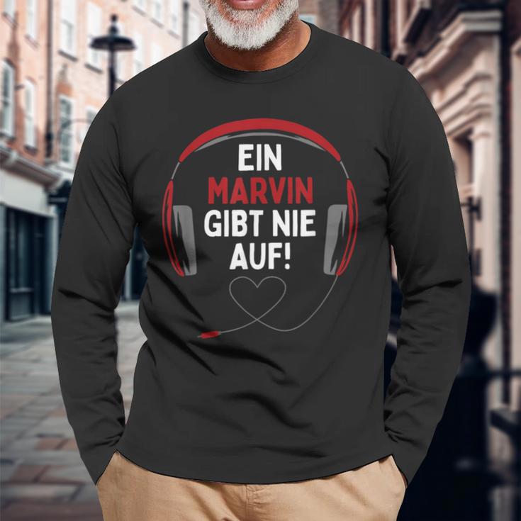 Gaming Headphones Ein Marvin Gibt Nie Auf Personalised Langarmshirts Geschenke für alte Männer