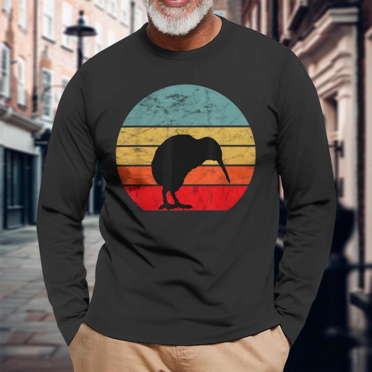 Kiwi Bird Retrointage Sunset New Zealand Animals Kiwi Bird S Langarmshirts Geschenke für alte Männer