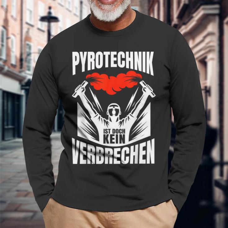 Pyrotechnik Football Fan Ist Aber Keinerbrechen Langarmshirts Geschenke für alte Männer