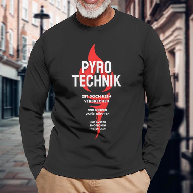 Pyrotechnik Ist Doch Keinerbrechen Fackel German Meme Langarmshirts Geschenke für alte Männer