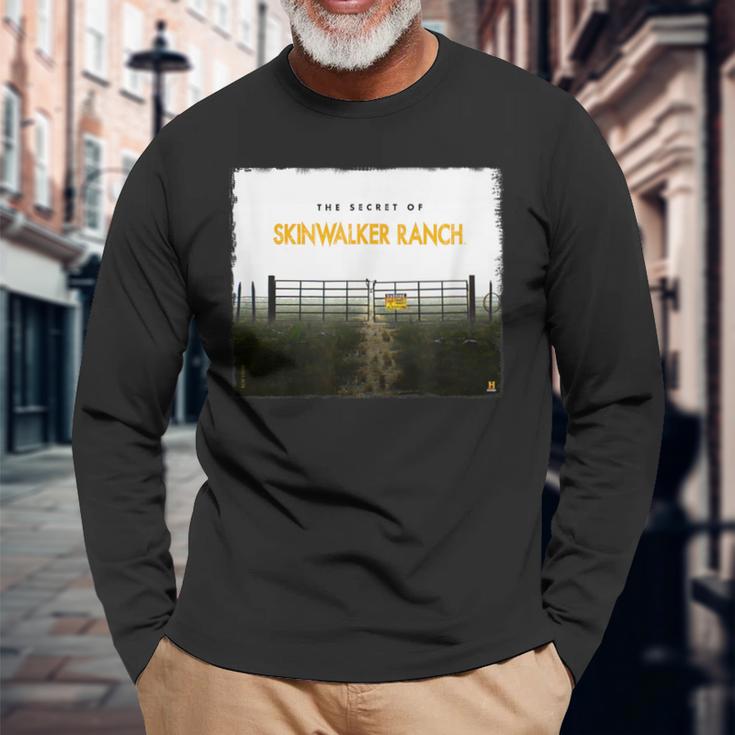 The Secret Of The Skinwalker Ranch Betreten Sie Nicht S Langarmshirts Geschenke für alte Männer