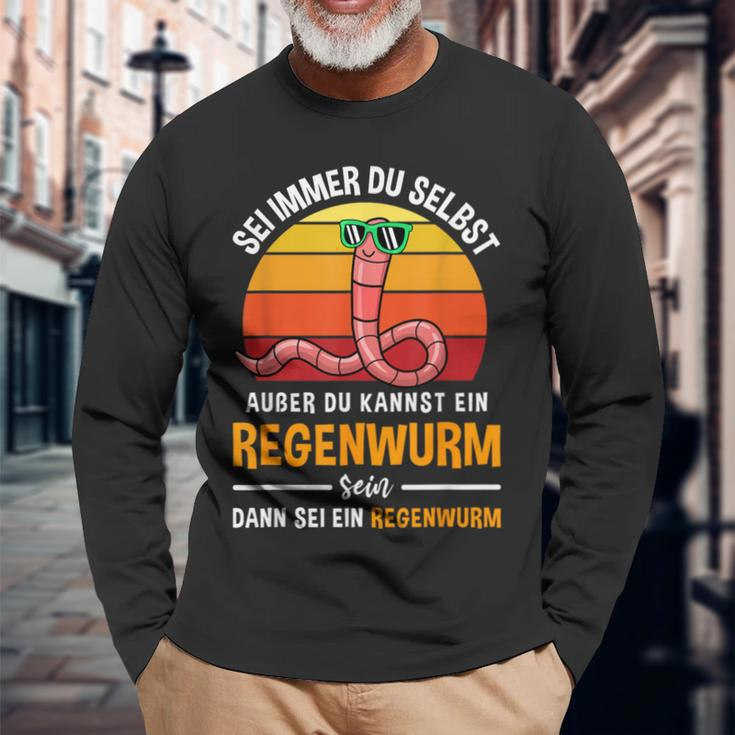 Sei Immer Du Selbstaußer Du Kannst Ein Regenwurm Sein Sei Immer Langarmshirts Geschenke für alte Männer