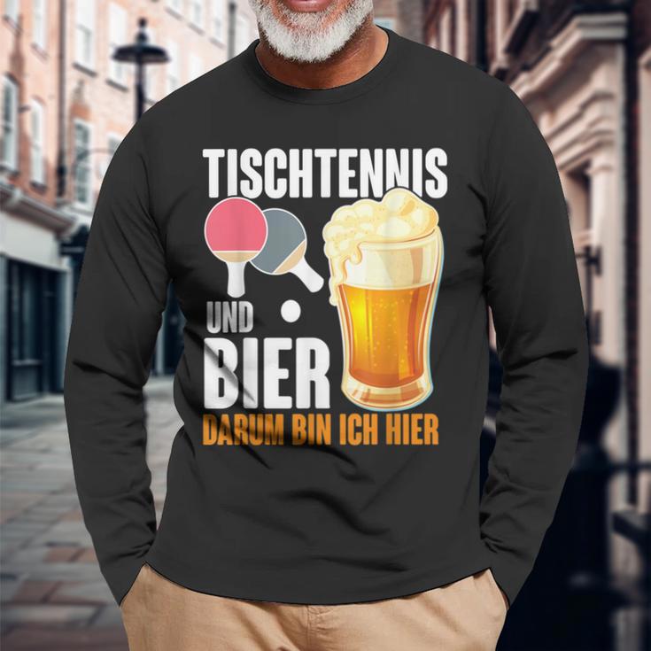 Tischtennis Und Bier Darum Bin Ich Hier Slogan Alcohol Langarmshirts Geschenke für alte Männer