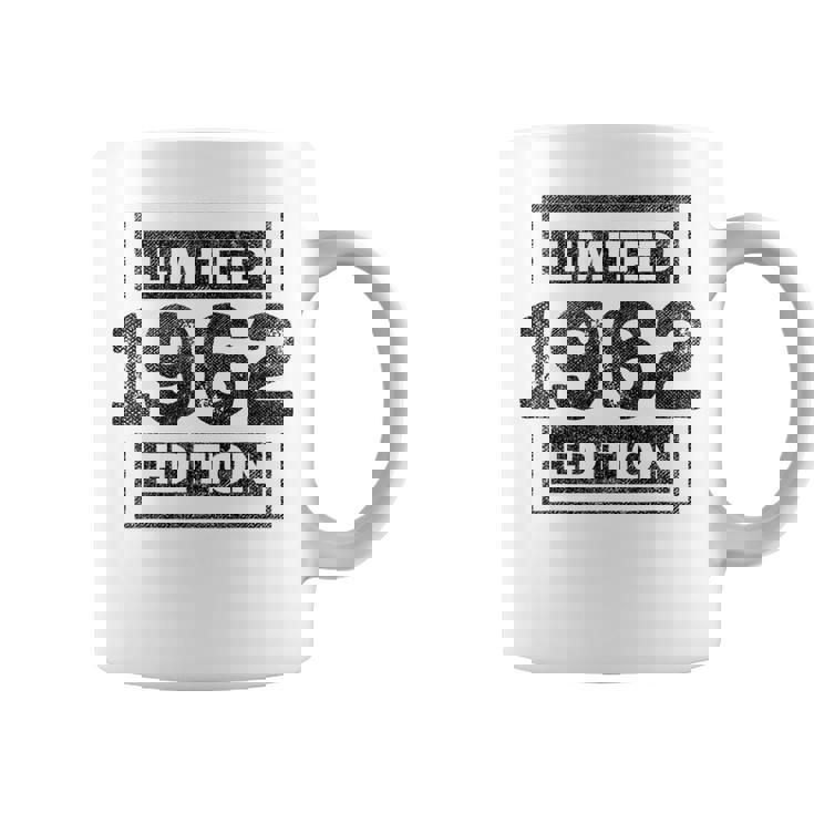 62 Cumpleaños Hombres 62 Años Retro Es Nacidos En 1962 Taza de café