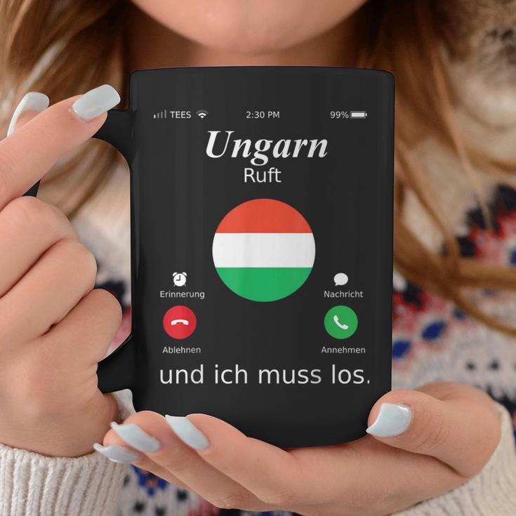 With Hungary Ruft Und Ich Muss Los Hungary Flag Tassen Lustige Geschenke