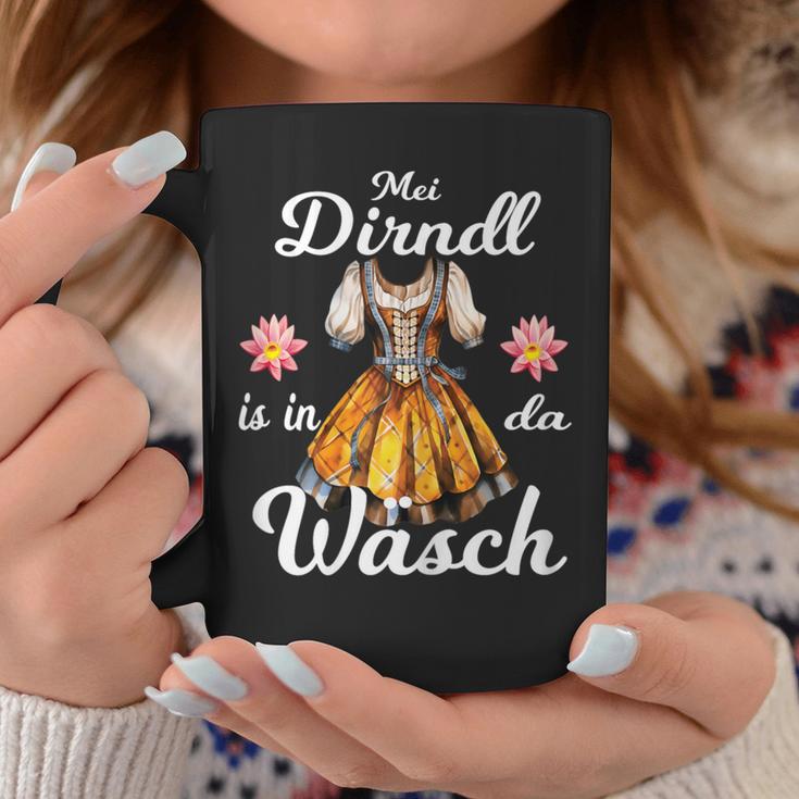 Mei Dirndl Is In Da Wäsch Lausmadl Women's Dirndl Costume Tassen Lustige Geschenke